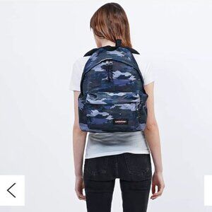 Eastpak Pak'R Camo Padded Backpack in Grey
